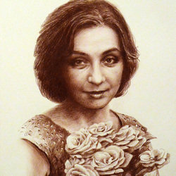 Женский портрет с цветами