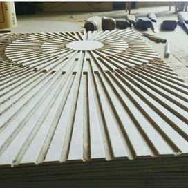 Композиция из дерева