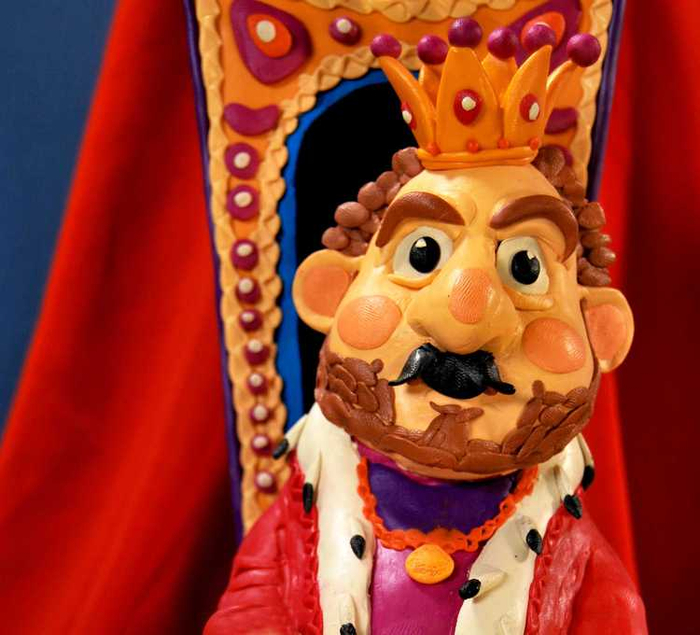 Герои армянских сказок, сделанные из пластилина