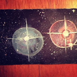 Две звезды из созвездия волка