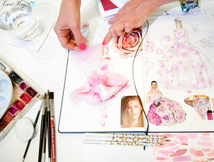 Работа со скетчбуком, свадебное платье