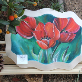 Поднос с тюльпанами. Рисунок на 2х сторонах. Сторона2.