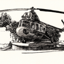 Вертолёт возле музея истории КПИ