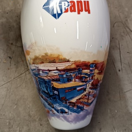 ваза для юбилея завода