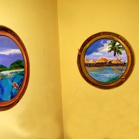 Роспись на стене кухни