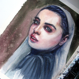 Девушка в платке