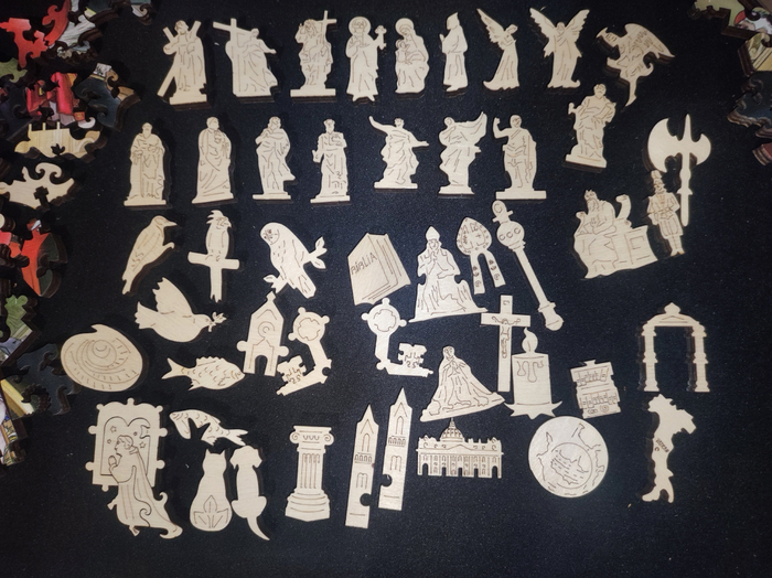 Фигурки из пазла Ватикан