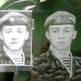 Портрет на памятник