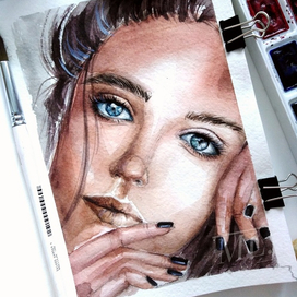 Голубоглазая девушка 