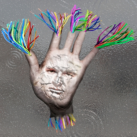 Лицо на ладони