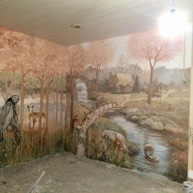 Роспись стен в таунхаусе на западе Москвы. 