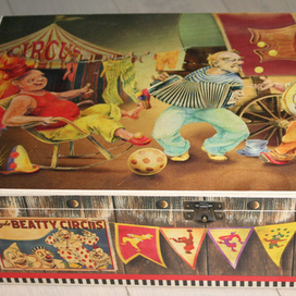 Упаковка для  елочных игрушек "Старые клуоны" 