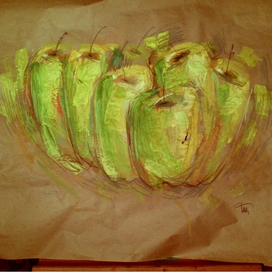 Еврояблии стоячие. С наглыми фостиками вверх!