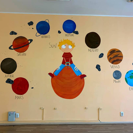 Роспись на стене в детском садике