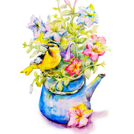 Желтая птичка на чайнике с цветущей петунией