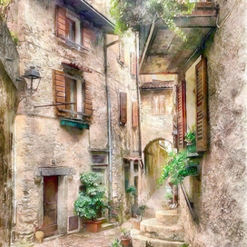 Пьеве-ди-Ледро — коммуна в Италии