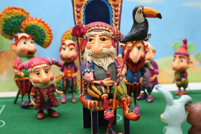 Герои армянских сказок, сделанные из пластилина