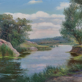 Каменистые берега реки 