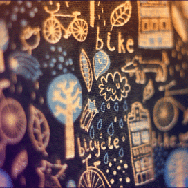 Паттерн с велосипедами на сумки Luckybag