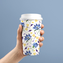 Летний паттерн с васильками