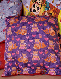 Принт с мишками и кошками