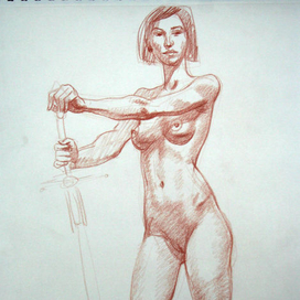 Модель с мечом