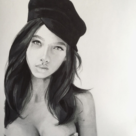 Девушка в кепке