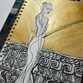 queen from another dimension