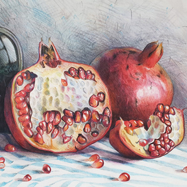 Натюрморт с гранатами