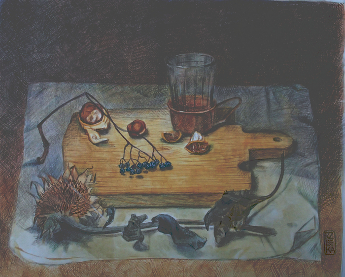 сухой подсолнух,каштаны і стакан