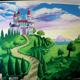 Роспись на стене в детской.