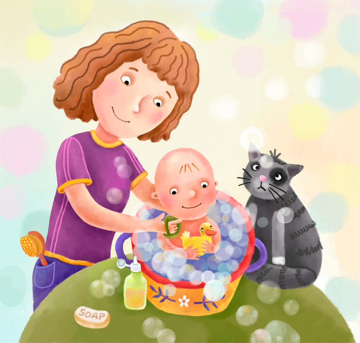 Мама моет малыша