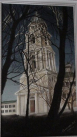 В тени деревьев