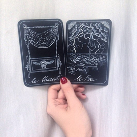 Таро "Колесница" и "Дурак"