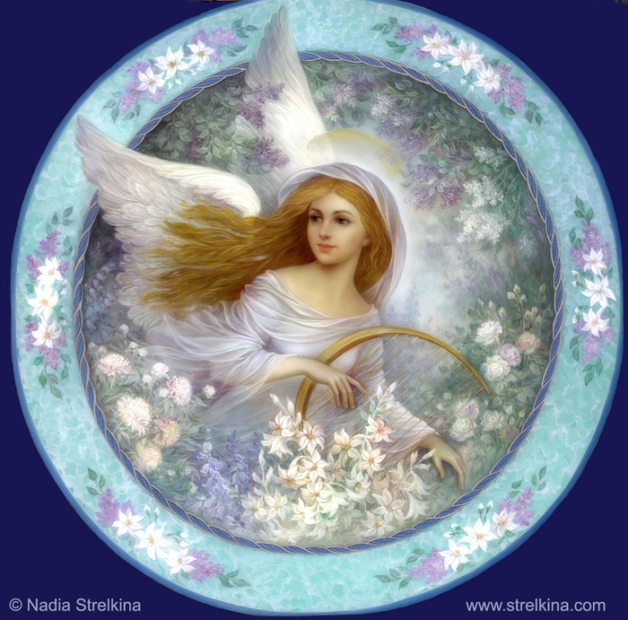 Ангел в саду