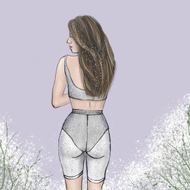 Спортивная девушка в велосипедках