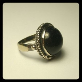 Кольцо из мельхиора с авантюрин