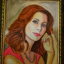 девушка в красном