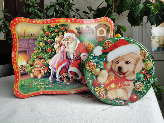 готовые жестяные банки с моими иллюстрациями. Фабрика упаковки "Империя" г Киров