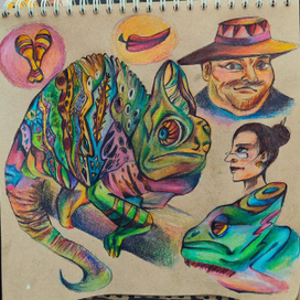 Хамелеон цветными карандашами