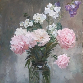 Пионы и колокольчики.