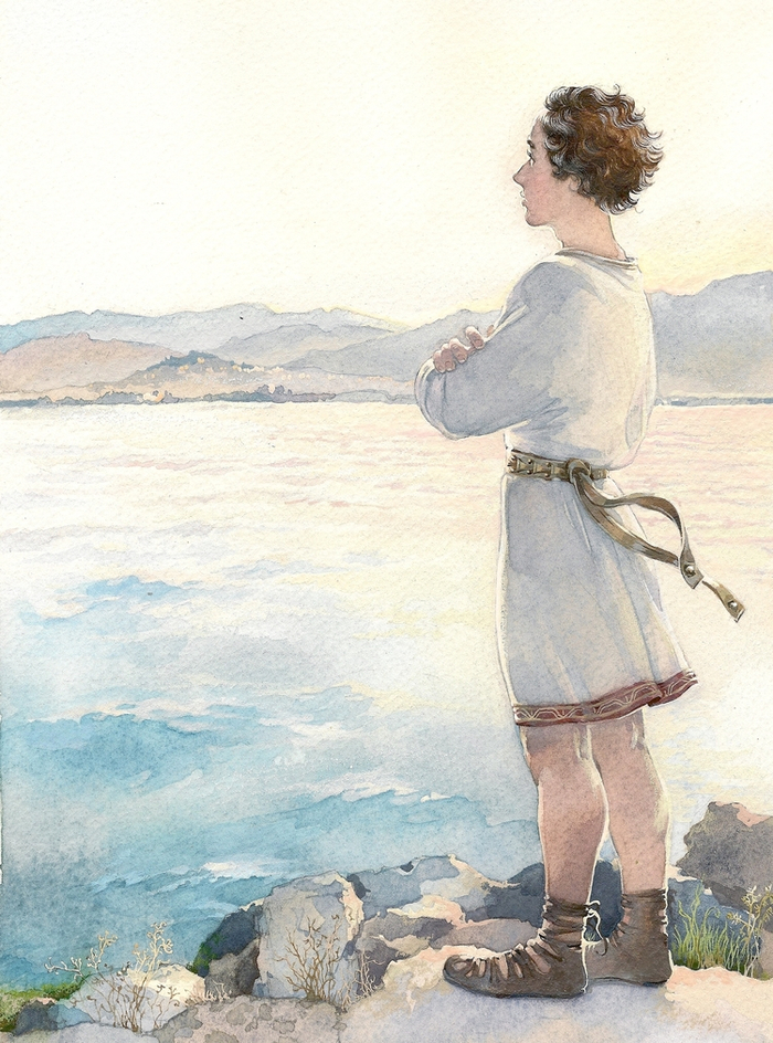 на берегу...