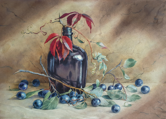 Бутылка со сливами