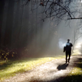 Уходя уходи ...