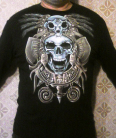 роспись по ткани .свитер - череп\копия - рисунок взят с интернета свободного доступа