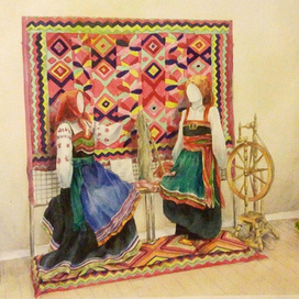 Манекены с пряжей