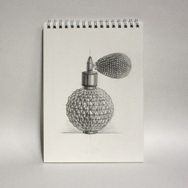 Fashion sketch. Парфюм.