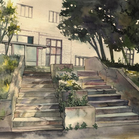 Солнечные лучи на лестнице