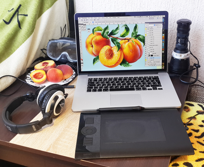 Иллюстрация с персиками.