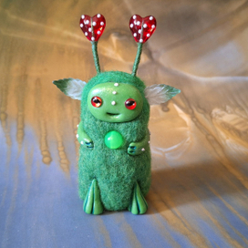 Зелёненький он был